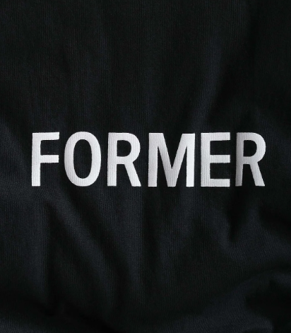 CAMISETA FORMER-NEGRA CLASICA