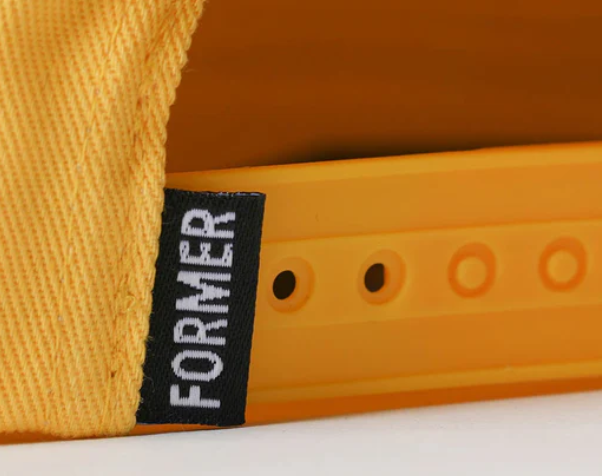 GORRA FORMER AMARILLA